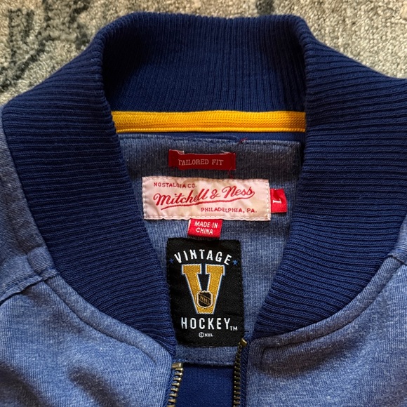Mitchell & Ness Blue Buffalo Sabres Vintage Sweater Jacket - Picture 3 of 5
